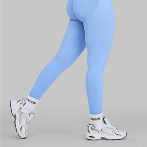 Seamless Light Blue Leggings - Performance Women's Leggings